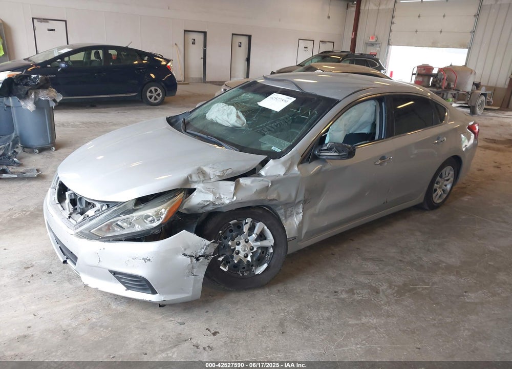 2017 NISSAN ALTIMA VIN: 1N4AL3AP0HN350239