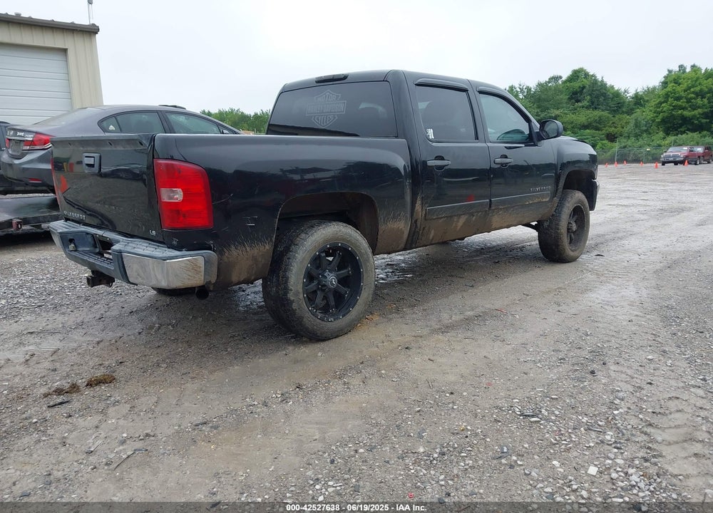2007 CHEVROLET SILVERADO 1500 LS VIN: 2GCEC13C271721492