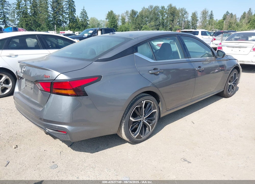 2024 NISSAN ALTIMA SR FWD VIN: 1N4BL4CV9RN388818