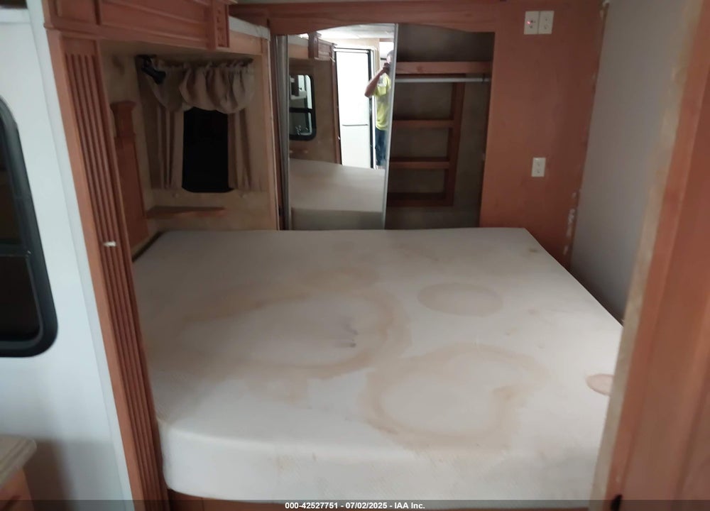 2008 BIG HORN CAMPER VIN: 5SFGF34238E010396