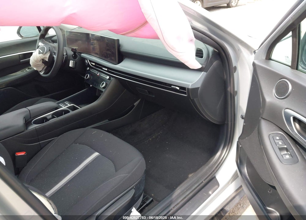2024 HYUNDAI SONATA VIN: KMHL64JA4RA368422