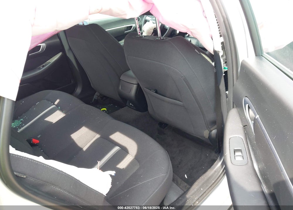 2024 HYUNDAI SONATA VIN: KMHL64JA4RA368422
