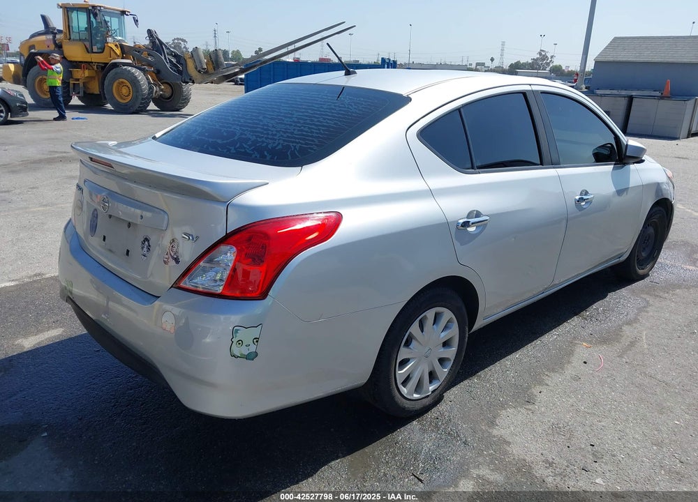 2018 NISSAN VERSA VIN: 3N1CN7APXJK407372