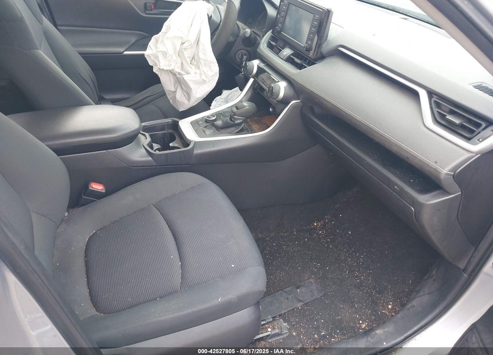2019 TOYOTA RAV4 VIN: JTMMWRFV9KD512407