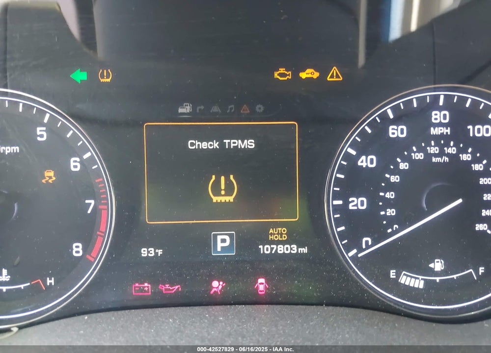 2016 HYUNDAI GENESIS VIN: KMHGN4JE6GU136794