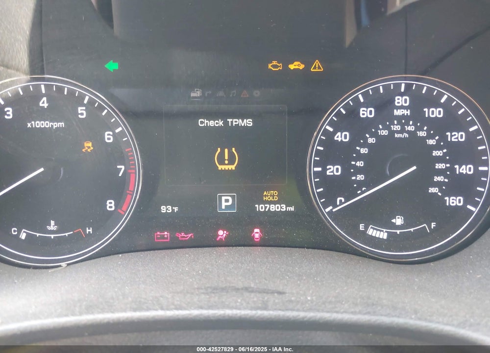 2016 HYUNDAI GENESIS VIN: KMHGN4JE6GU136794