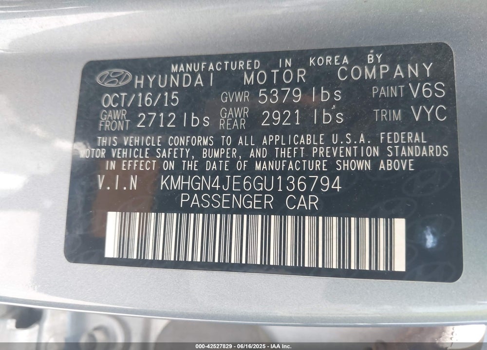 2016 HYUNDAI GENESIS VIN: KMHGN4JE6GU136794