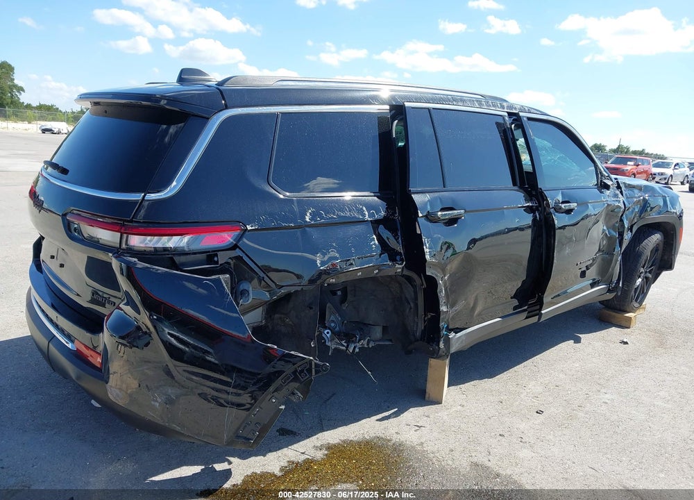 2023 JEEP GRAND CHEROKEE L VIN: 1C4RJJBG2P8811864