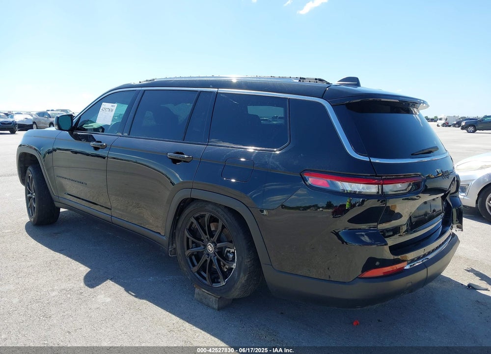 2023 JEEP GRAND CHEROKEE L VIN: 1C4RJJBG2P8811864