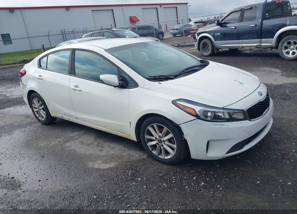 2017 KIA FORTE S VIN: 3KPFL4A70HE143411