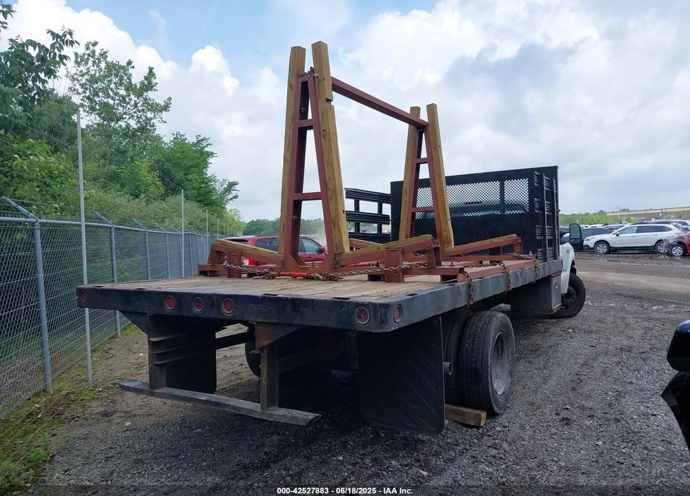 2001 FORD F-550 XL/XLT VIN: 1FDAF56F51EA40991