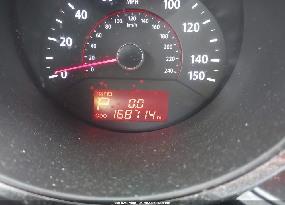2012 KIA SORENTO VIN: 5XYKT3A61CG229242