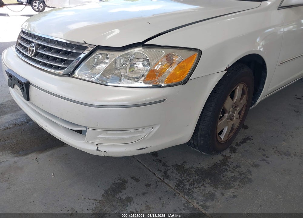 2003 TOYOTA AVALON XL VIN: 4T1BF28B33U305736