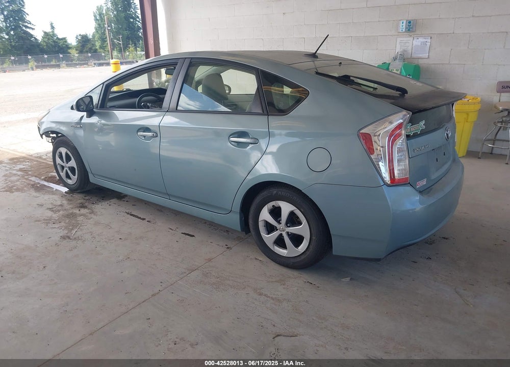 2013 TOYOTA PRIUS THREE VIN: JTDKN3DUXD1730281