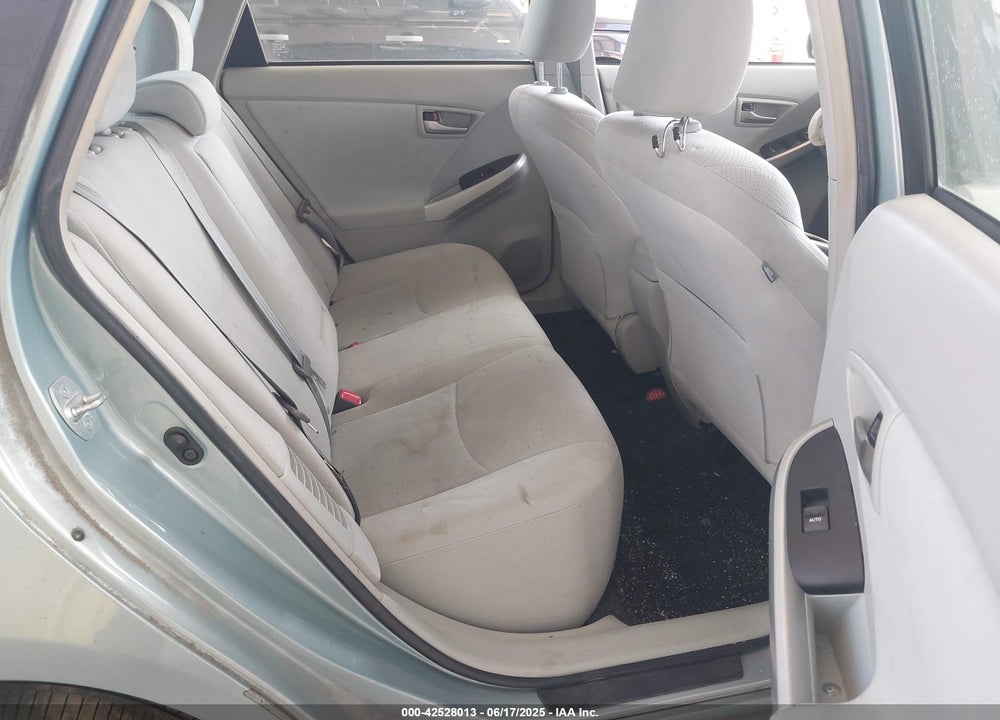 2013 TOYOTA PRIUS THREE VIN: JTDKN3DUXD1730281