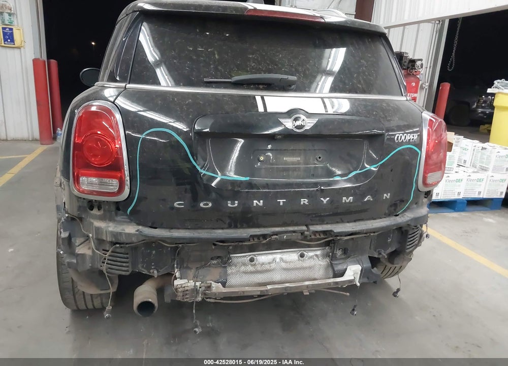 2017 MINI COOPER COUNTRYMAN VIN: WMZYS7C37H3E06530