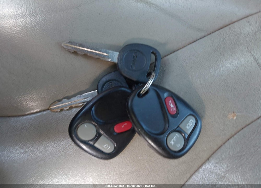 2000 GMC YUKON SLT VIN: 1GKEK13T0YJ115168
