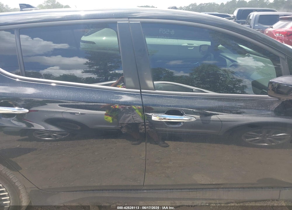 2023 NISSAN LEAF VIN: 1N4CZ1CV0PC561054