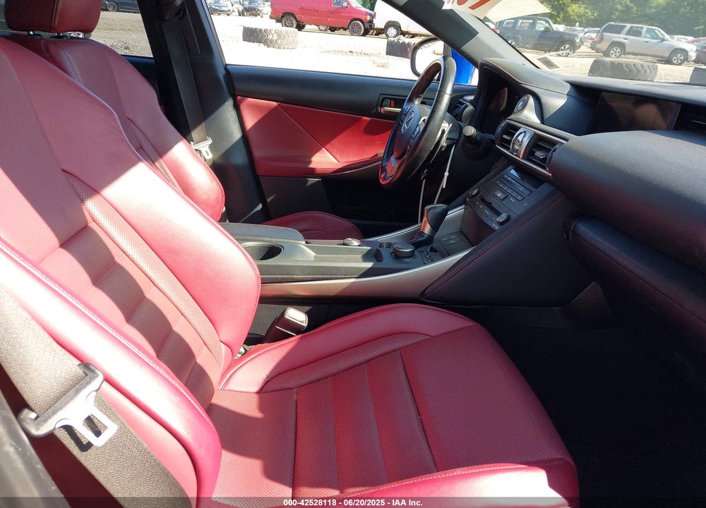 2019 LEXUS IS300 VIN: JTHC81D21K5038302
