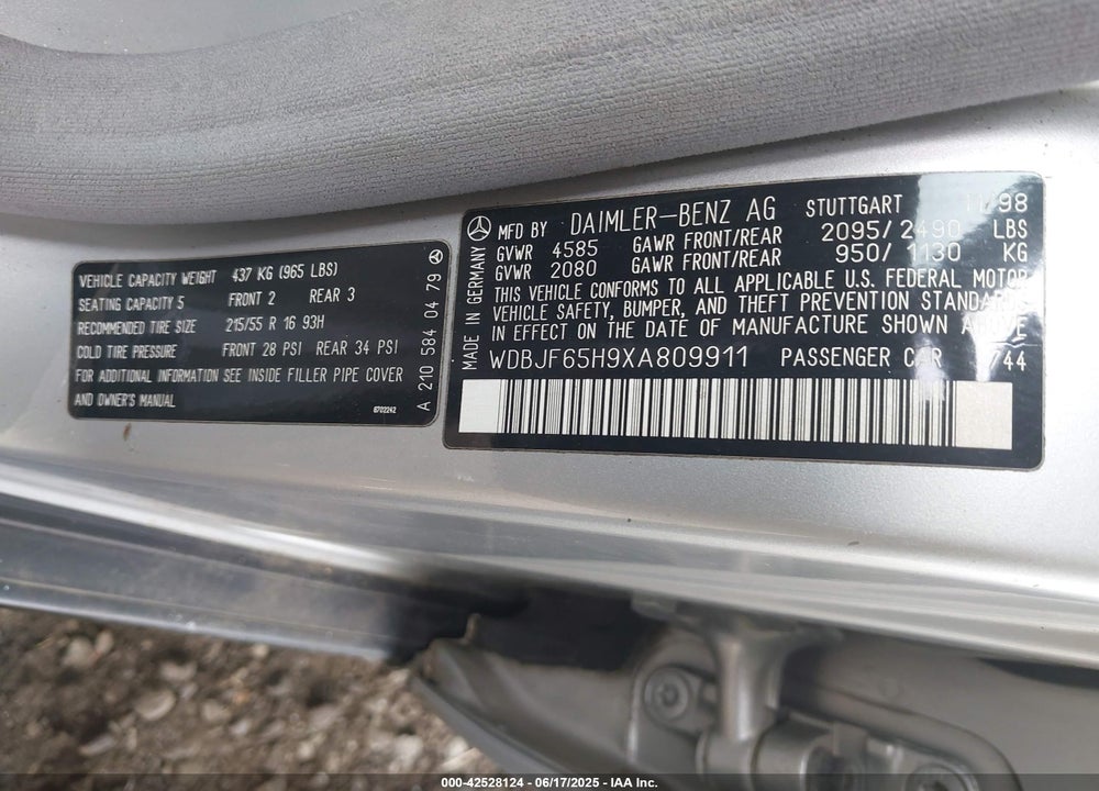 1999 MERCEDES-BENZ E 320 VIN: WDBJF65H9XA809911