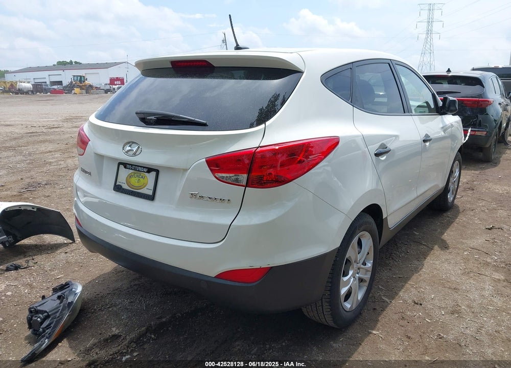2013 HYUNDAI TUCSON VIN: KM8JT3AB8DU651920