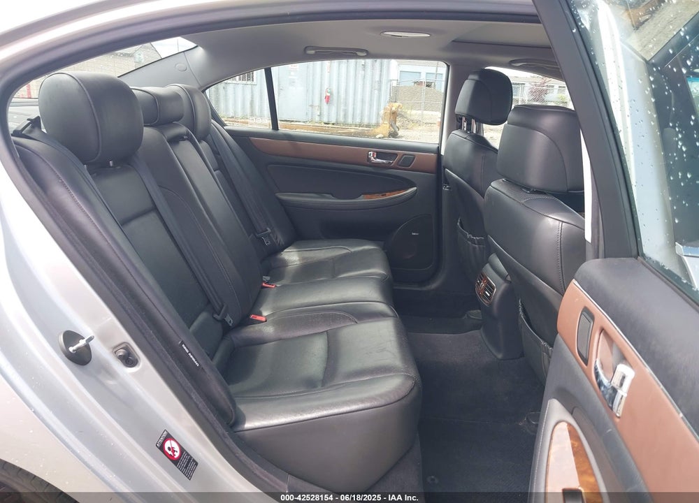 2009 HYUNDAI GENESIS 3.8 VIN: KMHGC46E29U017299