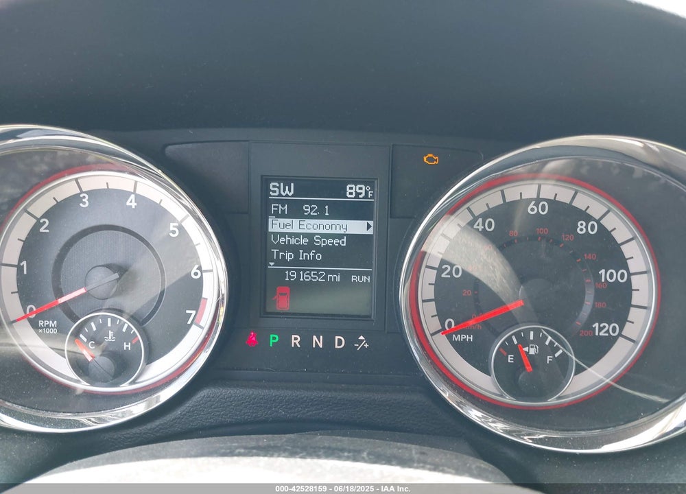 2011 DODGE GRAND CARAVAN CREW VIN: 2D4RN5DG4BR763910