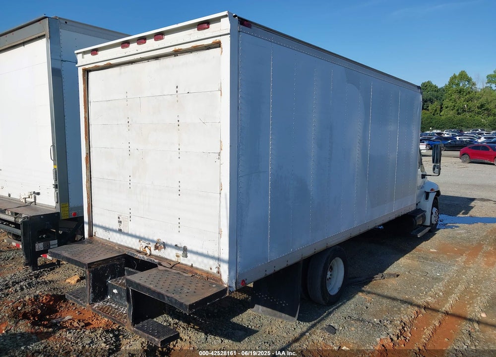 2006 INTERNATIONAL 4000 VIN: 1HTMNAAM56H225988