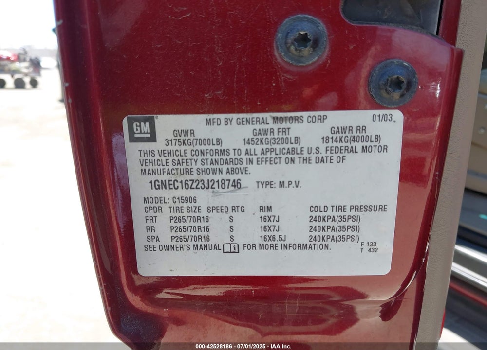 2003 CHEVROLET SUBURBAN 1500 LS VIN: 1GNEC16Z23J218746