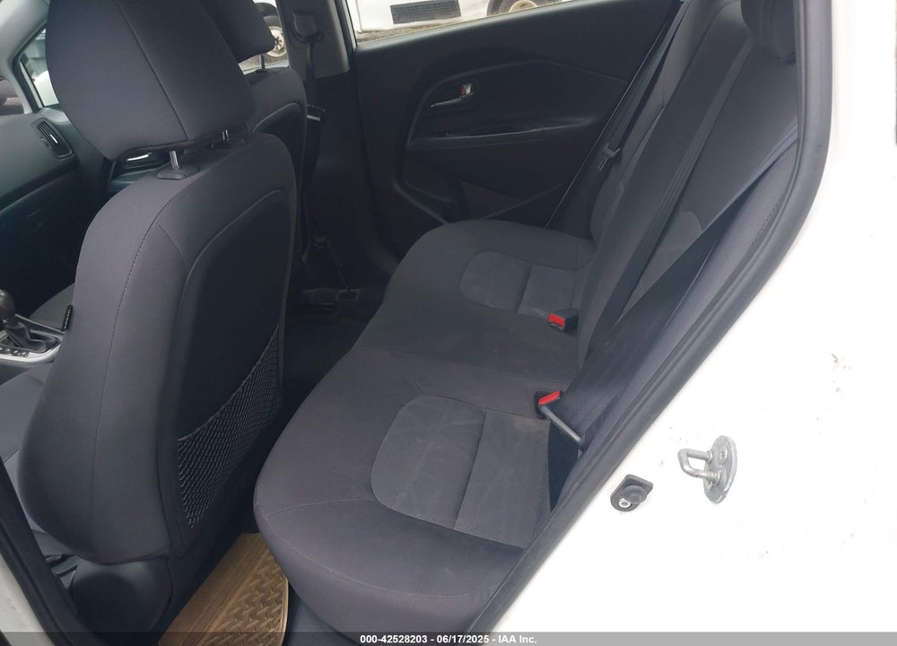 2013 KIA RIO VIN: KNADM4A3XD6209929