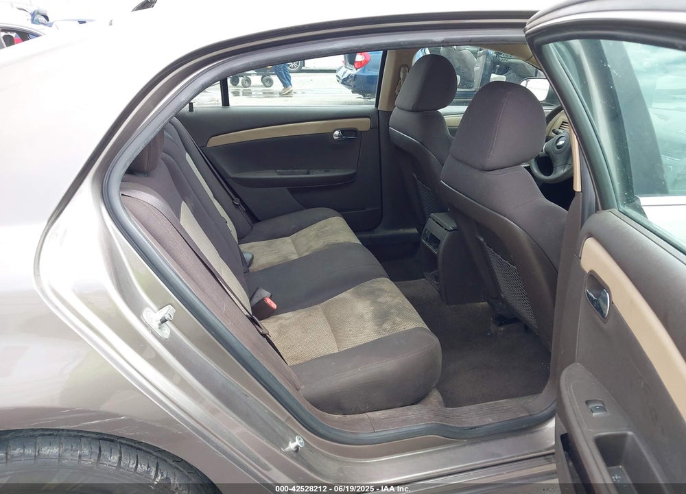2010 CHEVROLET MALIBU VIN: 1G1ZA5EB7AF175414