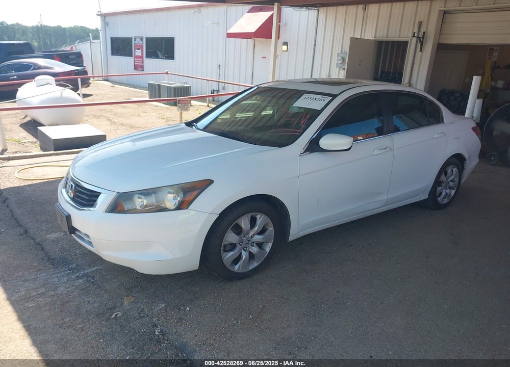 2010 HONDA ACCORD 2.4 EX-L VIN: 1HGCP2F88AA097446