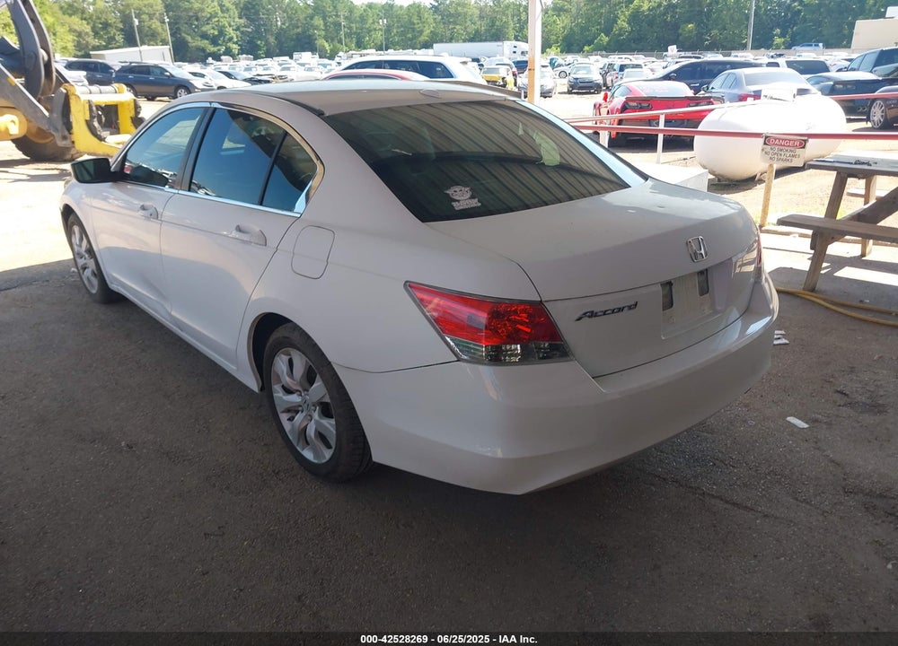2010 HONDA ACCORD 2.4 EX-L VIN: 1HGCP2F88AA097446