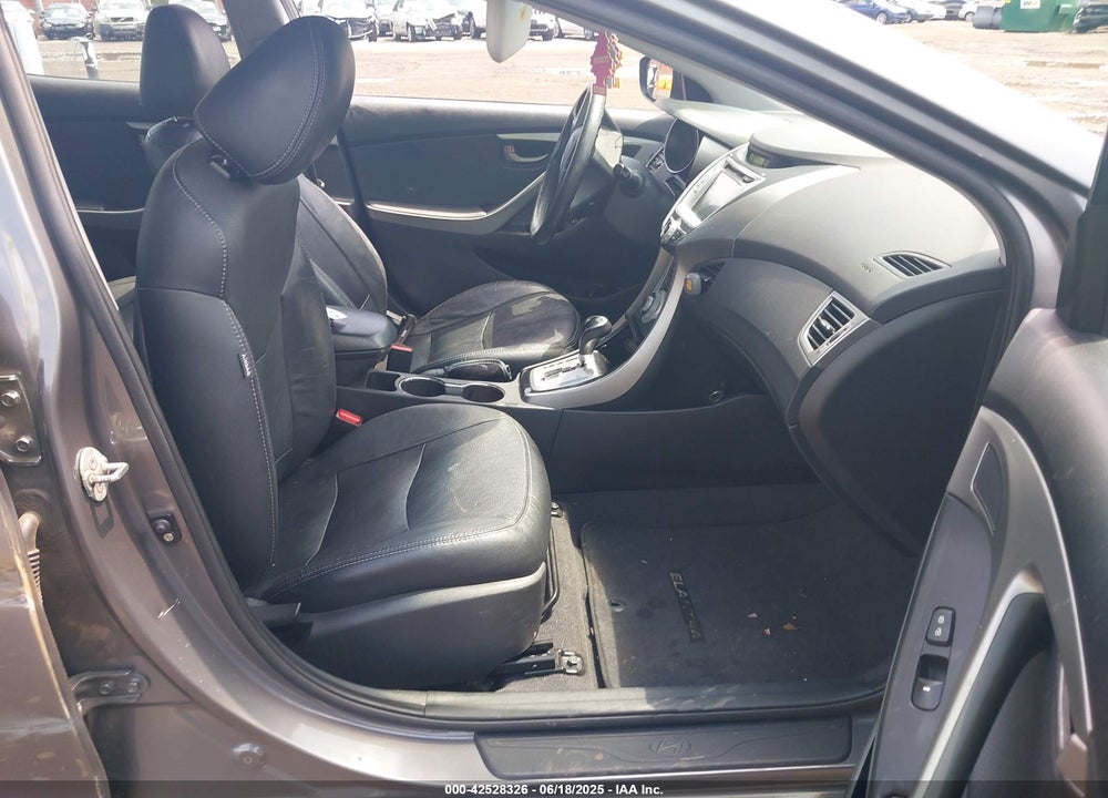 2011 HYUNDAI ELANTRA VIN: 5NPDH4AEXBH046338