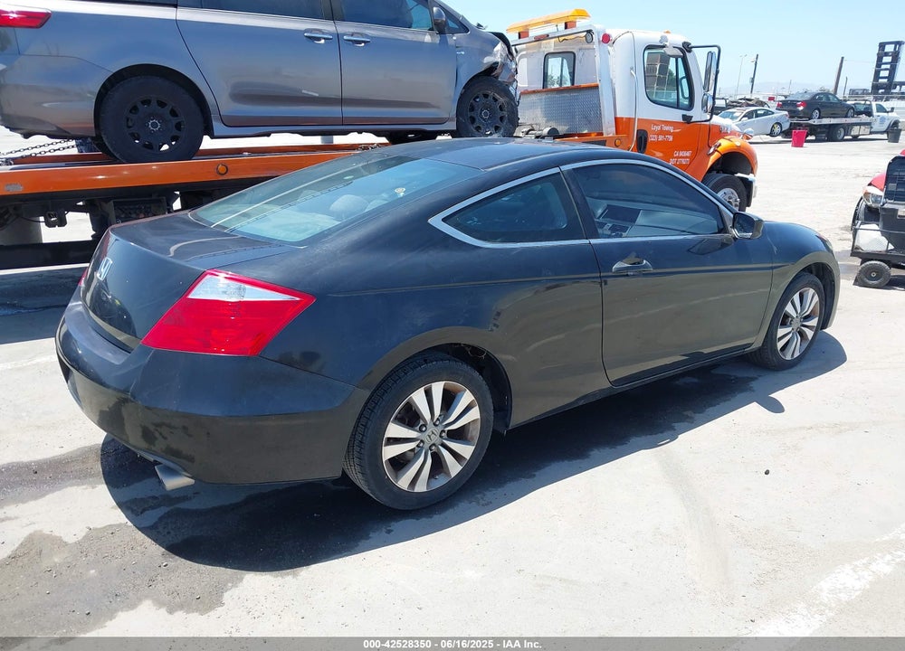 2010 HONDA ACCORD VIN: 1HGCS1B30AA007774