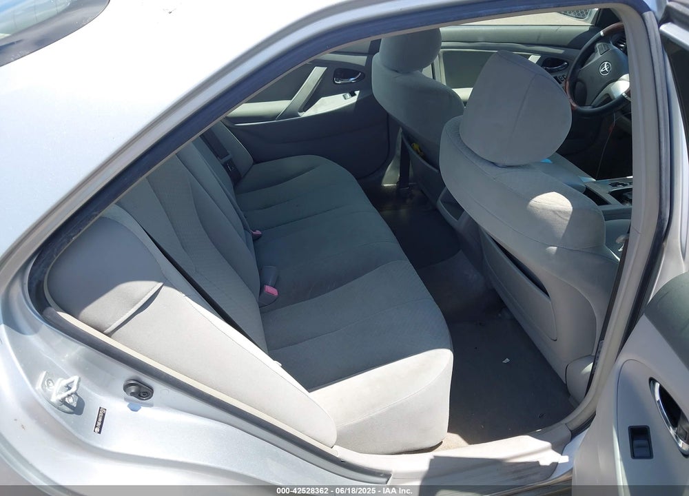 2007 TOYOTA CAMRY VIN: JTNBE46K473075721