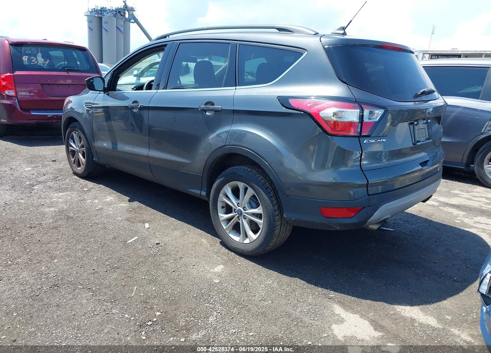 2018 FORD ESCAPE VIN: 1FMCU9GDXJUD12007