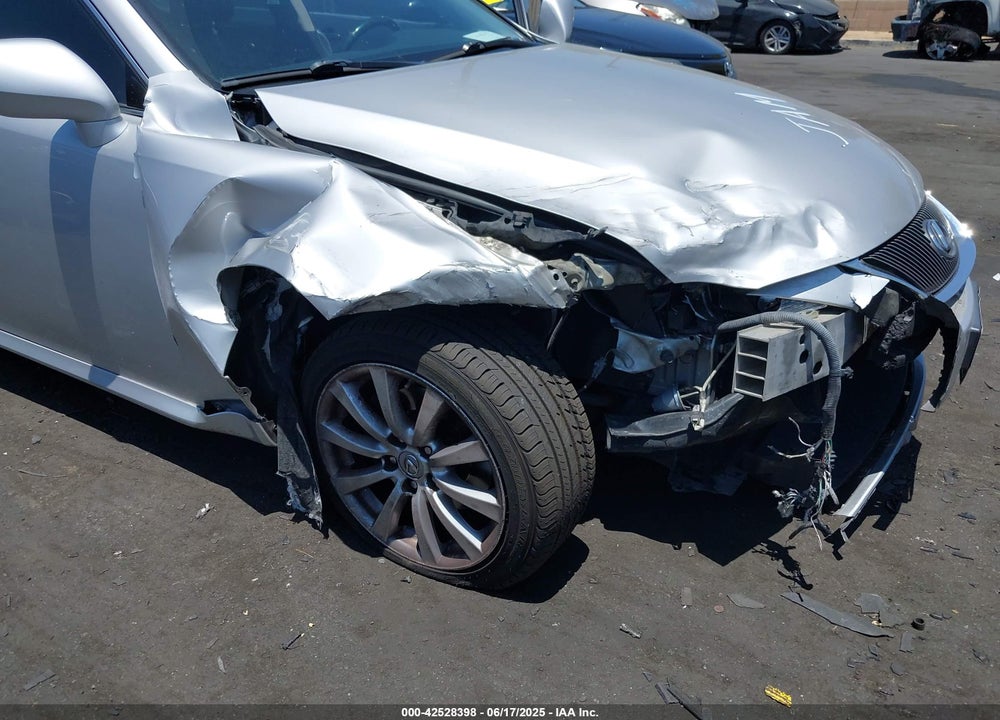 2007 LEXUS IS 250 VIN: JTHCK262772011859
