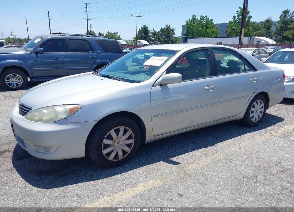 2005 TOYOTA CAMRY LE VIN: 4T1BE30K85U572118