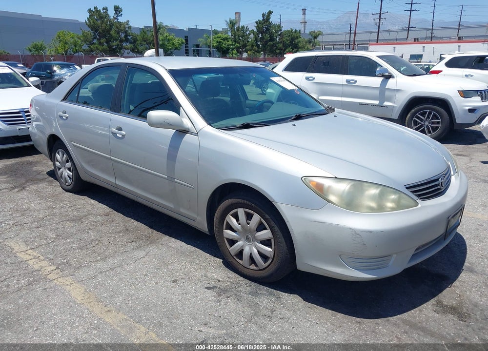 2005 TOYOTA CAMRY LE VIN: 4T1BE30K85U572118