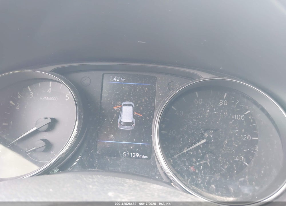 2018 NISSAN ROGUE VIN: 5N1AT2MV3JC791598