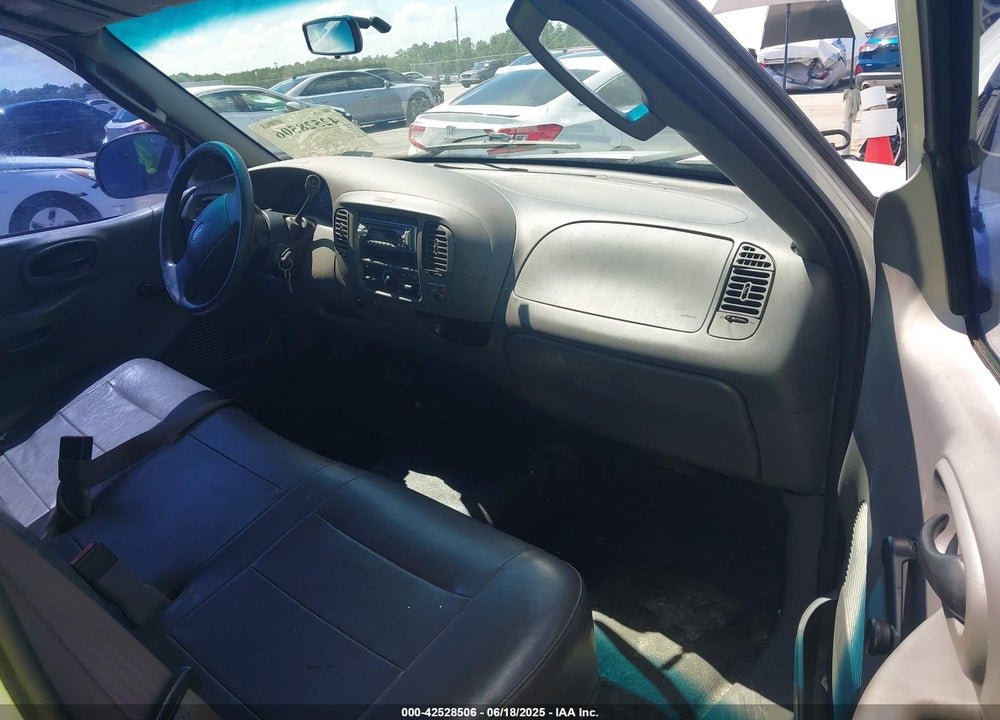 2003 FORD F-150 XL/XLT VIN: 2FTRX17233CB02034