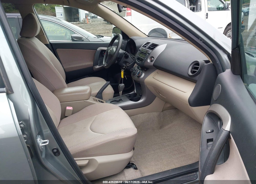 2006 TOYOTA RAV4 VIN: JTMZD33V866020099