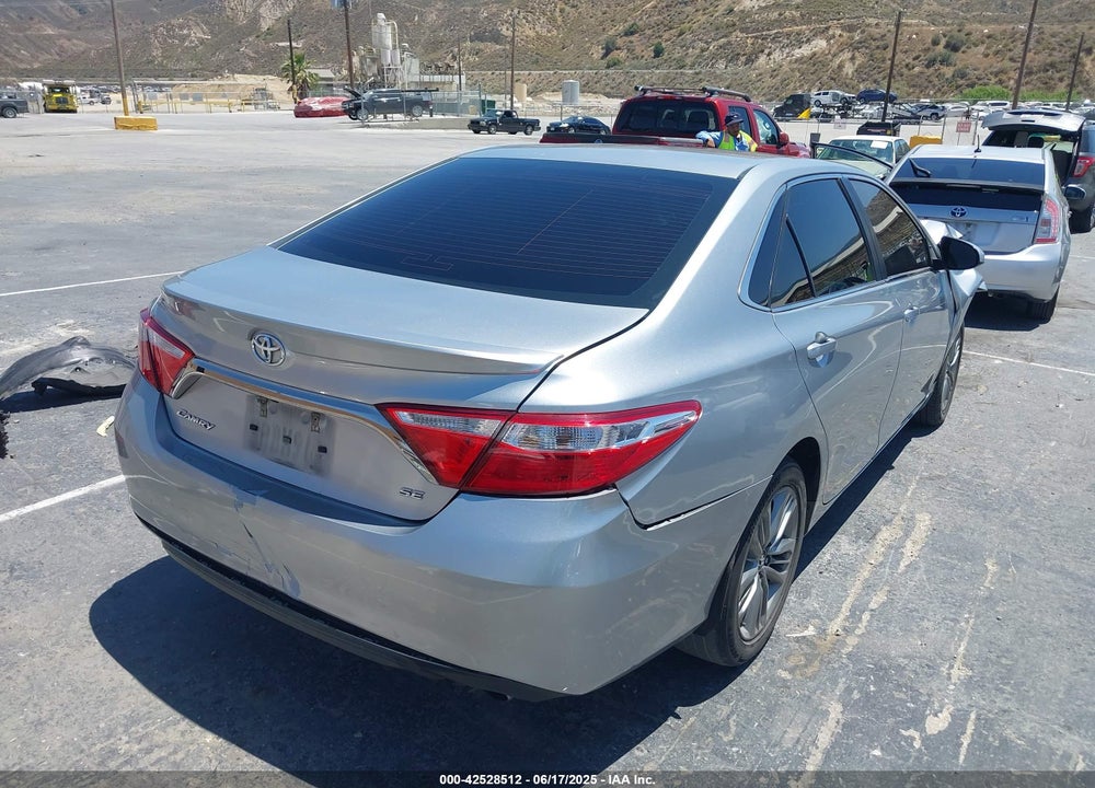2017 TOYOTA CAMRY VIN: 4T1BF1FK2HU748495