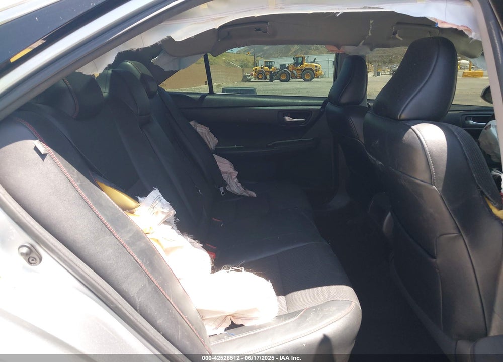2017 TOYOTA CAMRY VIN: 4T1BF1FK2HU748495