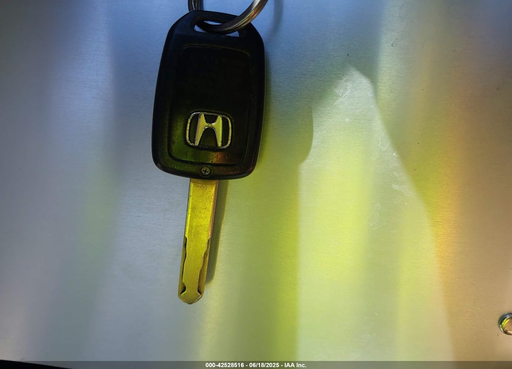 2017 HONDA ACCORD VIN: 1HGCR2F38HA276983