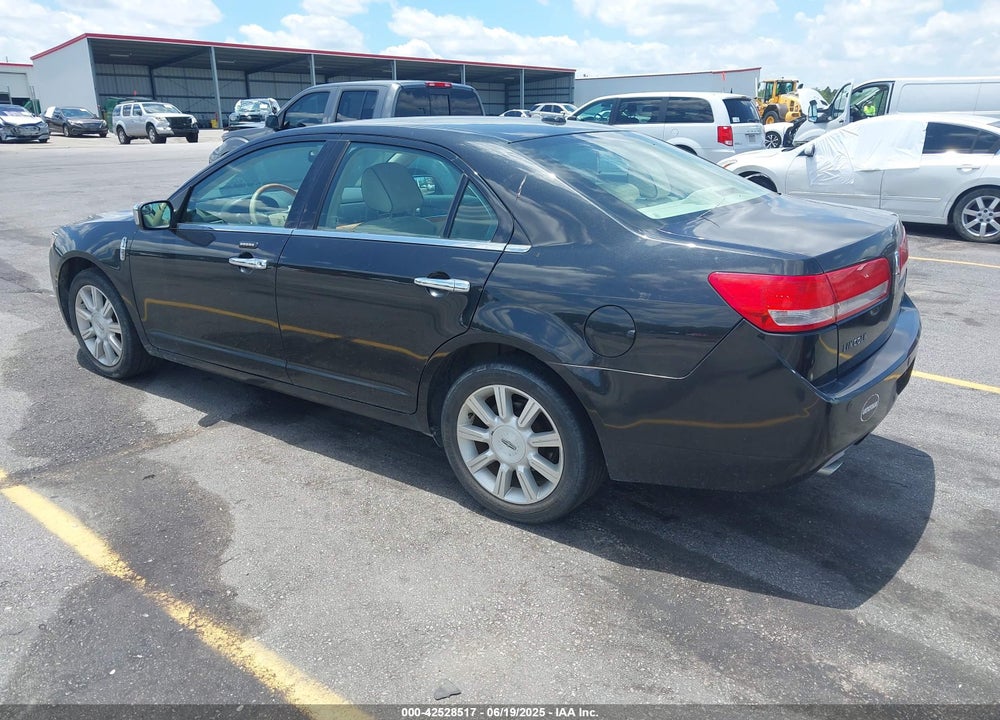 2011 LINCOLN MKZ VIN: 3LNHL2GC1BR758157