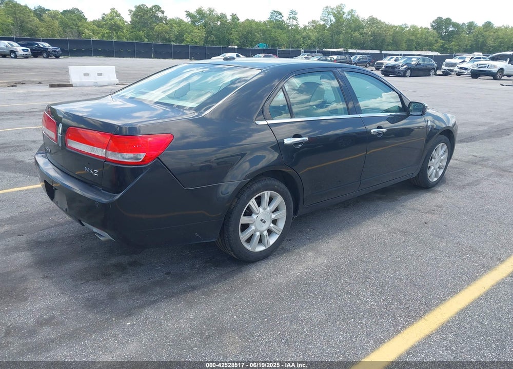 2011 LINCOLN MKZ VIN: 3LNHL2GC1BR758157