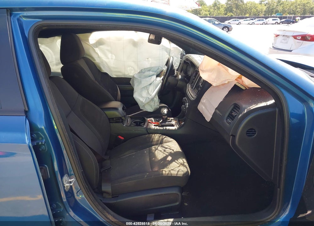 2022 DODGE CHARGER VIN: 2C3CDXBG6NH162162