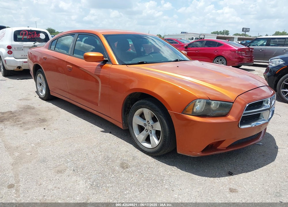 2011 DODGE CHARGER VIN: 2B3CL3CG2BH527245